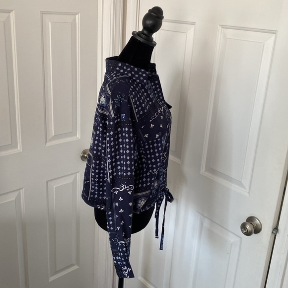 Scoop Retro Aesthetic Navy Patterned Women's Jacket. - Picture 3 of 14